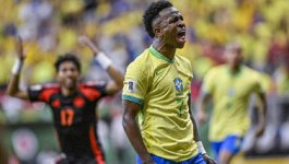 年总决赛对 年总决赛对